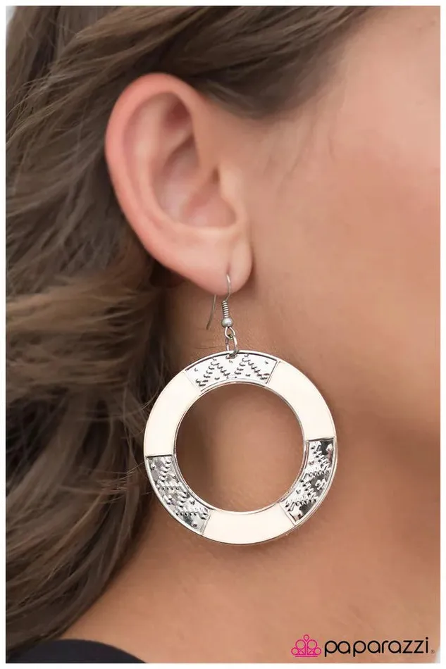 Paparazzi Jewelry Earrings Paparazzi Earring Beach BabeWhite