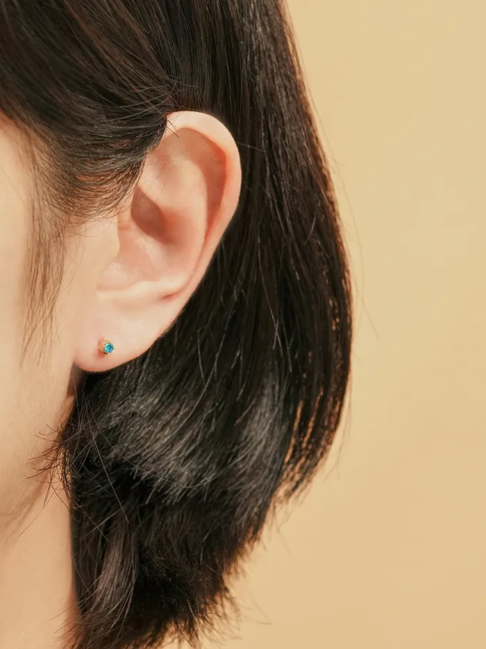 MinimalBijoux PreStyled Sets 14K Gold Eyes Color Cubic Ball Labret Piercing 18g16g