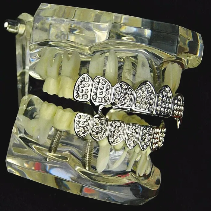Bling Cartel Admin Rings Silver Tone 8 on Eight Teeth Iced Vampire Fangs Grillz Set