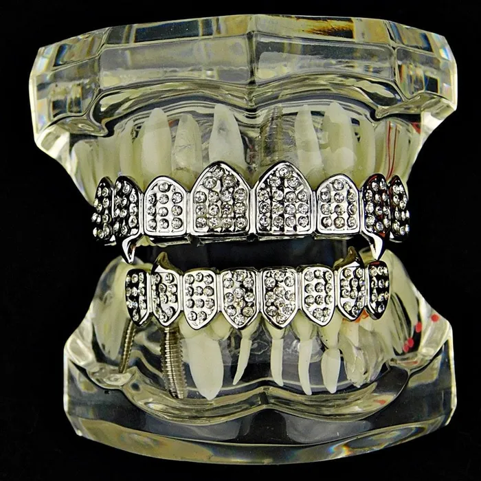 Bling Cartel Admin Rings Silver Tone 8 on Eight Teeth Iced Vampire Fangs Grillz Set