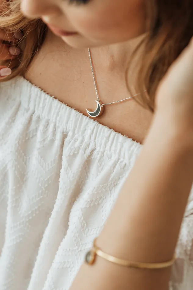 closebymejewelry Necklaces Crescent Moon Cremation Necklace in 14K White Gold
