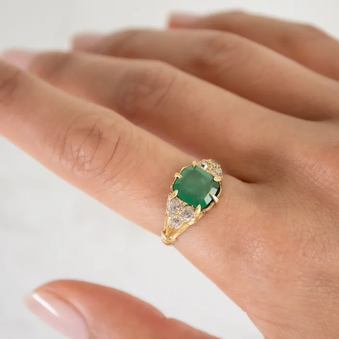 Crown Jewel Emerald Ring Antique Vintage Jewelry Rings