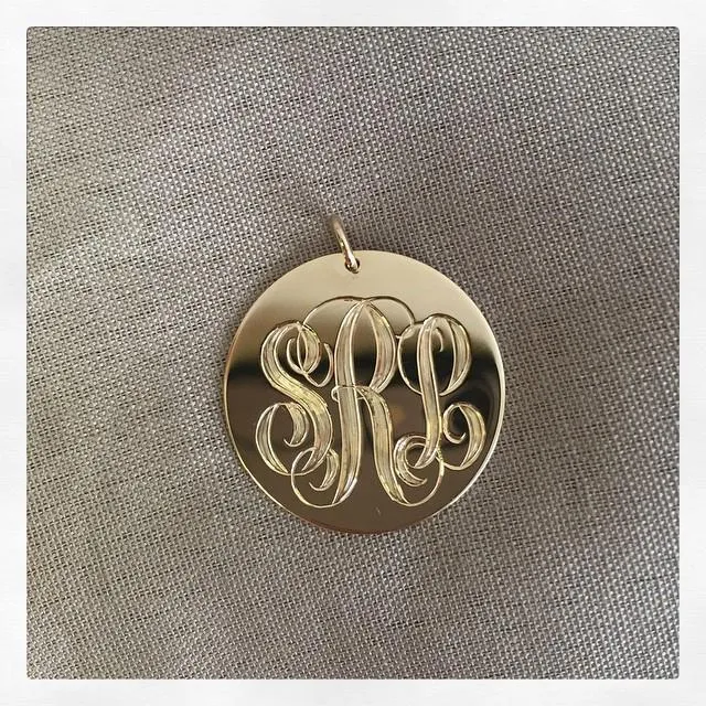 deBebians Necklaces 14kt Gold Disc Pendant Necklace 23mm