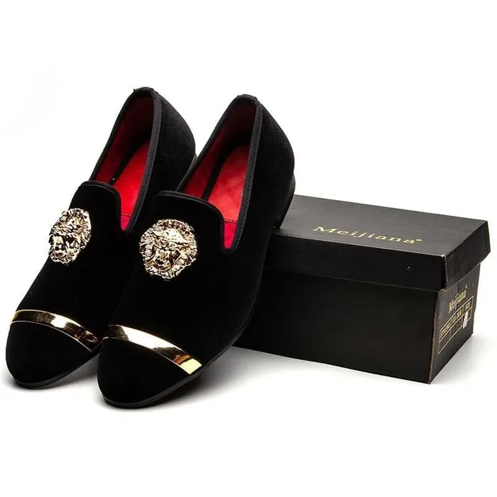 Divine Inspiration Styles Rings MEIJIANA Mens Genuine Velvet Leather White Loafers With Medallion Ring Designer Shoes