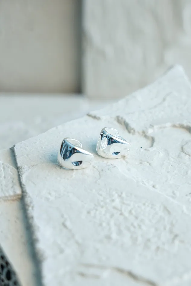 Earrings KTY Huggie Earrings Silver