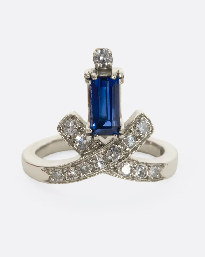 EXCALIBUR Rings Sapphire and Diamond Crossed Ring