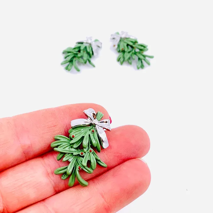 GANZ Charm Necklaces The Christmas Mistletoe Pocket Charm PT1