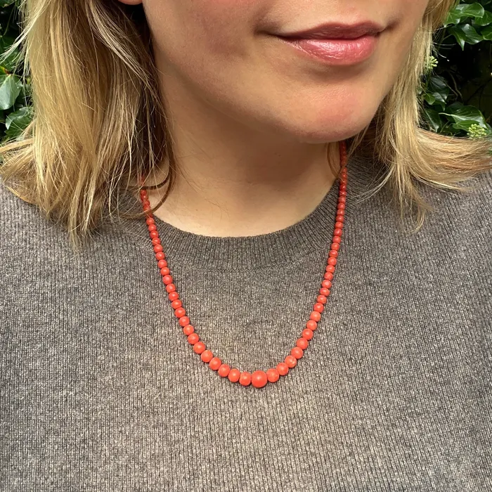 Necklaces 21stfinds Coral Ascending Bead Necklace