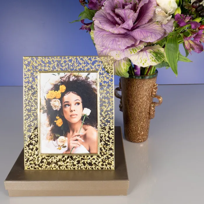 Olivia Riegel Gold Isadora 5 x 7 Frame Olivia Riegel PreStyled Sets Olivia Riegel Gold Isadora 5 x 7 Frame Olivia Riegel PreStyled Sets