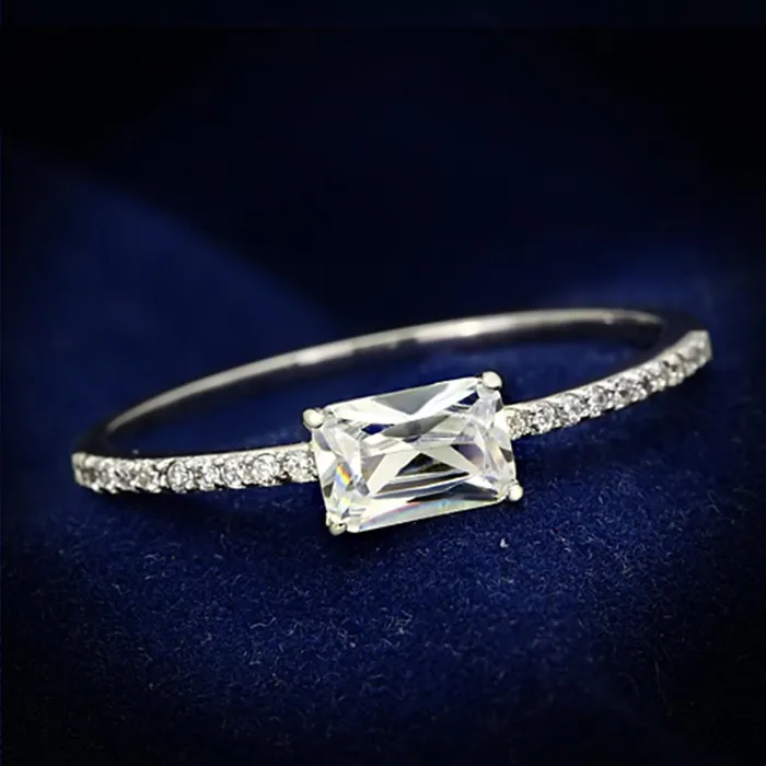 TS082 Rhodium 925 Sterling Silver Ring with AAA Grade CZ in Clear Alamode Rings TS082 Rhodium 925 Sterling Silver Ring with AAA Grade CZ in Clear Alamode Rings