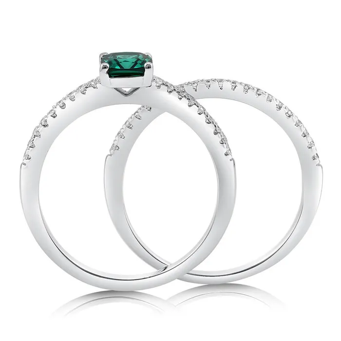 BERRICLE Rings Solitaire 06ct Green Cushion CZ Ring Set in Sterling Silver