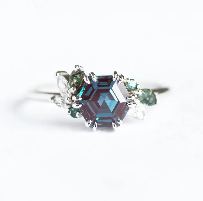 Capucinne Aerin Hexagon Cluster Ring Rings