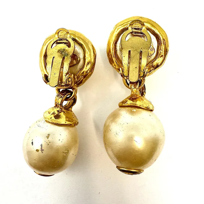 Chanel Earrings Chanel Vintage ClipOn Earrings