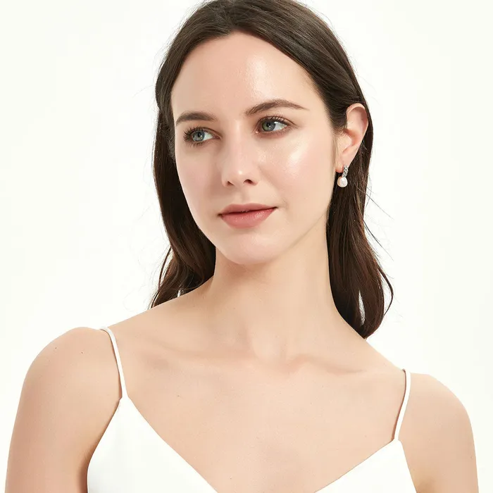 Earrings BERRICLE Solitaire Cultured Pearl Stud Earrings in Sterling Silver