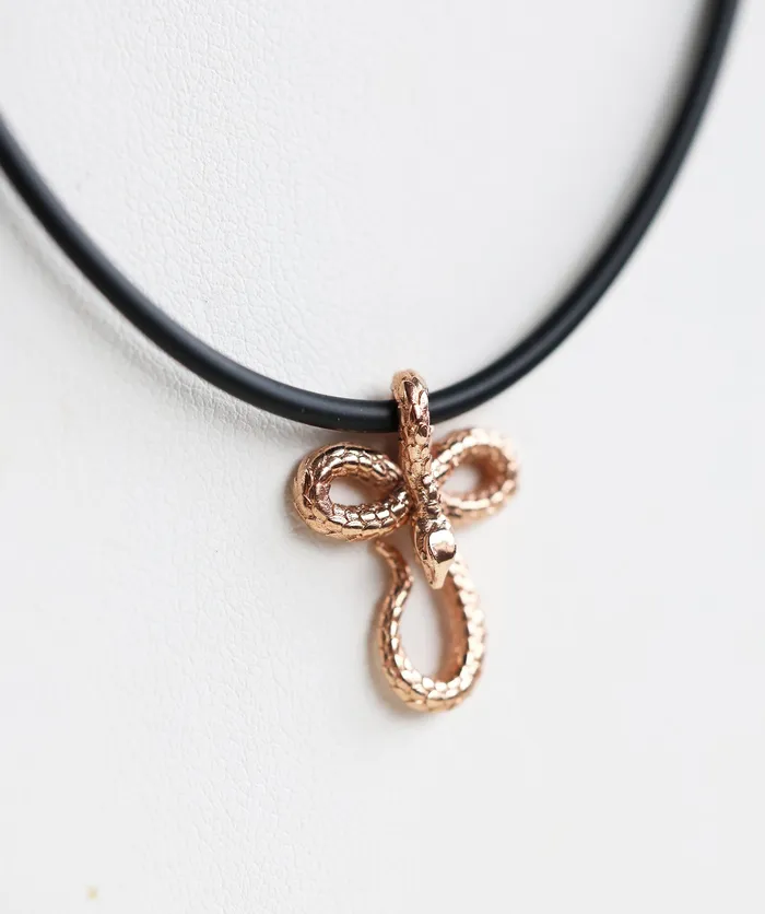 Mens snake necklace with natural rubber cord and large pendant Capucinne Necklaces Mens snake necklace with natural rubber cord and large pendant Capucinne Necklaces