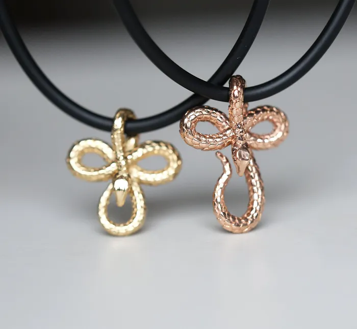 Mens snake necklace with natural rubber cord and large pendant Capucinne Necklaces