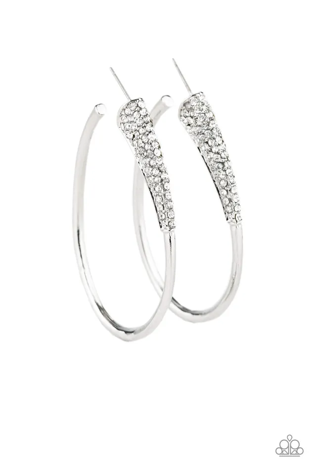 Earrings All Eyes On U Jewelry Paparazzi Accessories Winter White Paparazzi Earrings Earrings All Eyes On U Jewelry Paparazzi Accessories Winter White Paparazzi Earrings