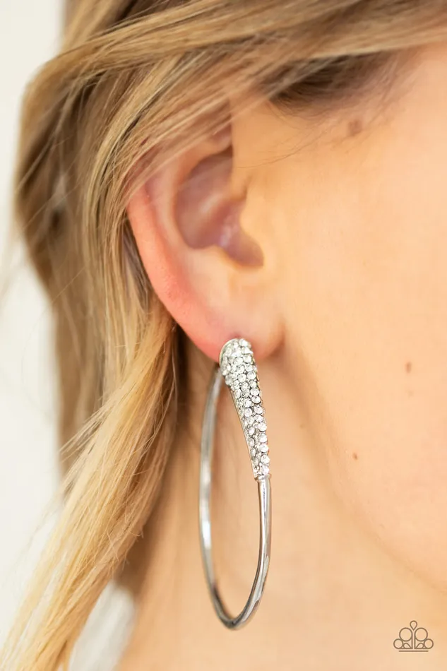 Earrings All Eyes On U Jewelry Paparazzi Accessories Winter White Paparazzi Earrings Earrings All Eyes On U Jewelry Paparazzi Accessories Winter White Paparazzi Earrings