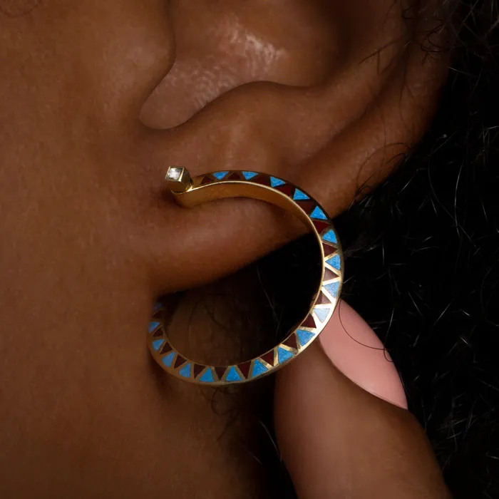 Earrings Spiral Hoop Earrings with a Chevron Pattern ARTEMER