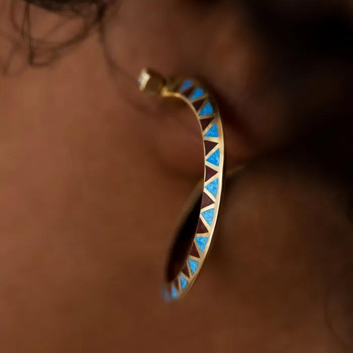 Earrings Spiral Hoop Earrings with a Chevron Pattern ARTEMER