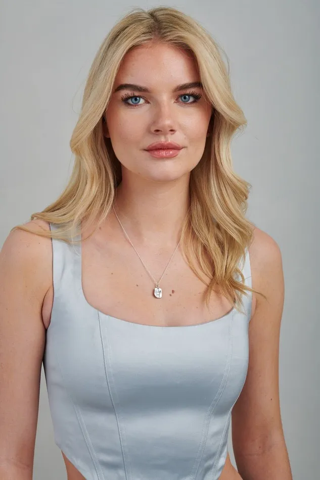 Gemlet Moon Tag Necklace Necklaces Gemlet Moon Tag Necklace Necklaces