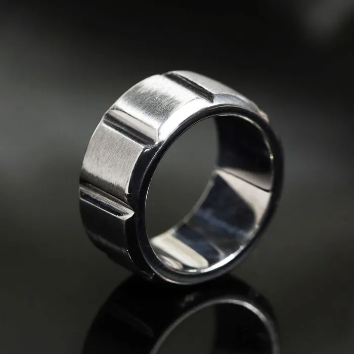 LOULOUROSE Julius Ring Rings