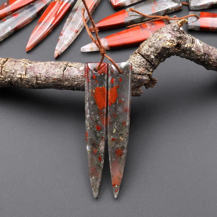 Natural African Bloodstone Matched Long Dagger Triangle Spike Earring Beads Drilled Gemstone Pair A44 Intrinsic Trading Earrings Natural African Bloodstone Matched Long Dagger Triangle Spike Earring Beads Drilled Gemstone Pair A44 Intrinsic Trading Earrings