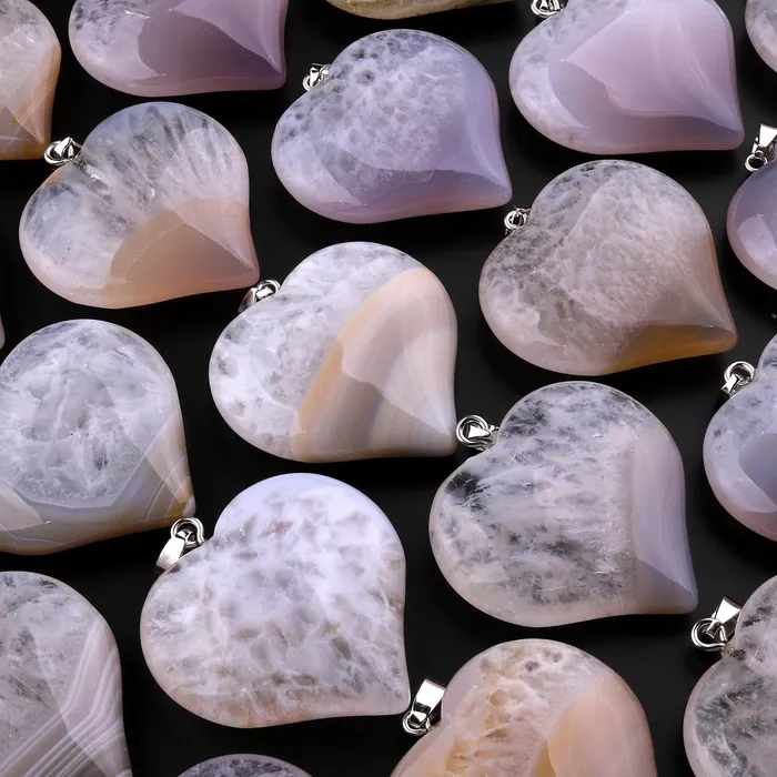 Necklaces AAA Natural Phantom Agate Druzy Pendant Heart Shape Gemstone Intrinsic Trading