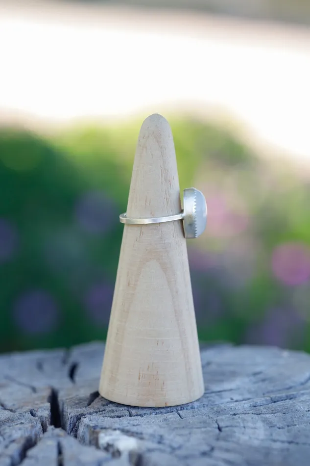 Rings Petite Oval Chalcedony Ring Size 55 Small N Simple Jewelry Rings Petite Oval Chalcedony Ring Size 55 Small N Simple Jewelry