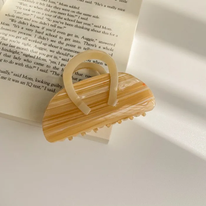 Simple Design Acrylic Hair Claw Variety Refined by AnnaKaci Rings Simple Design Acrylic Hair Claw Variety Refined by AnnaKaci Rings