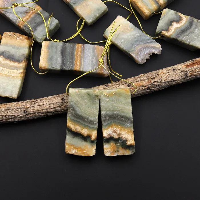 Small Natural Golden Green Amethyst Stalactite Slice Matched Earring Gemstone Bead Pair Intrinsic Trading Earrings Small Natural Golden Green Amethyst Stalactite Slice Matched Earring Gemstone Bead Pair Intrinsic Trading Earrings